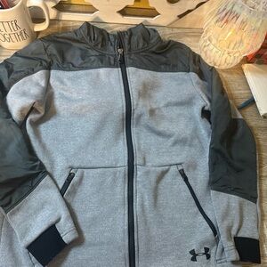 Under Armour full zip grey boys jackboys jacket size L cold gear loose fit